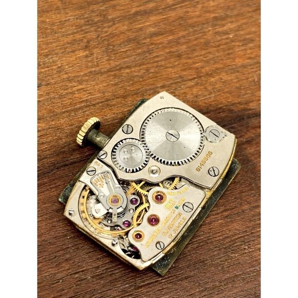 Longines Watch Silver Dial 9LT 17J Swiss Movement 1950's WORKS FOR REPAIR PARTS - Picture 2 of 8